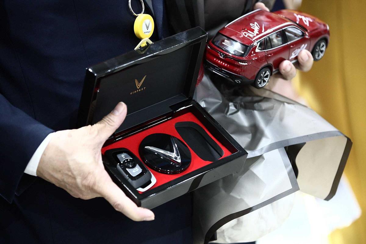 Chìa khóa thông minh Vinfast Lux