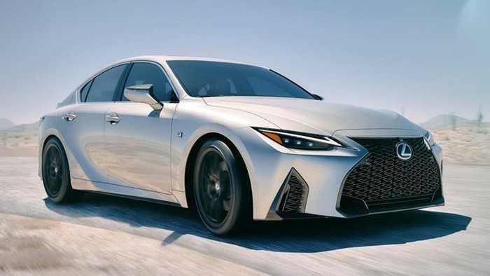 Vẻ đẹp bức phá, công nghệ đỉnh cao của Lexus IS 2021 