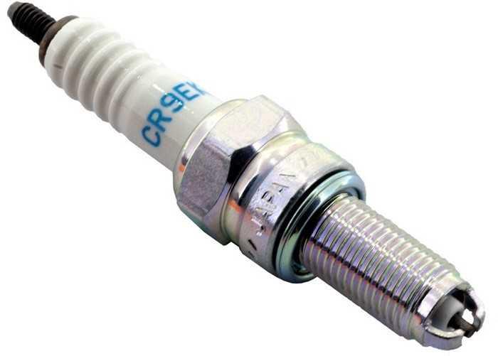 Có thể nói trong số tất cả các loại bugi, bạc là ít phổ biến nhất