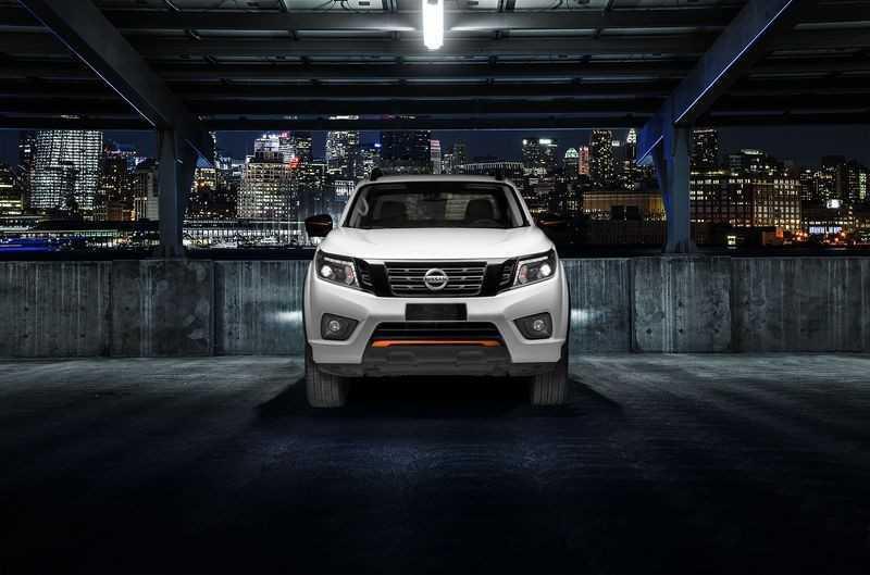 Nissan Navara Black Edition A-IVI