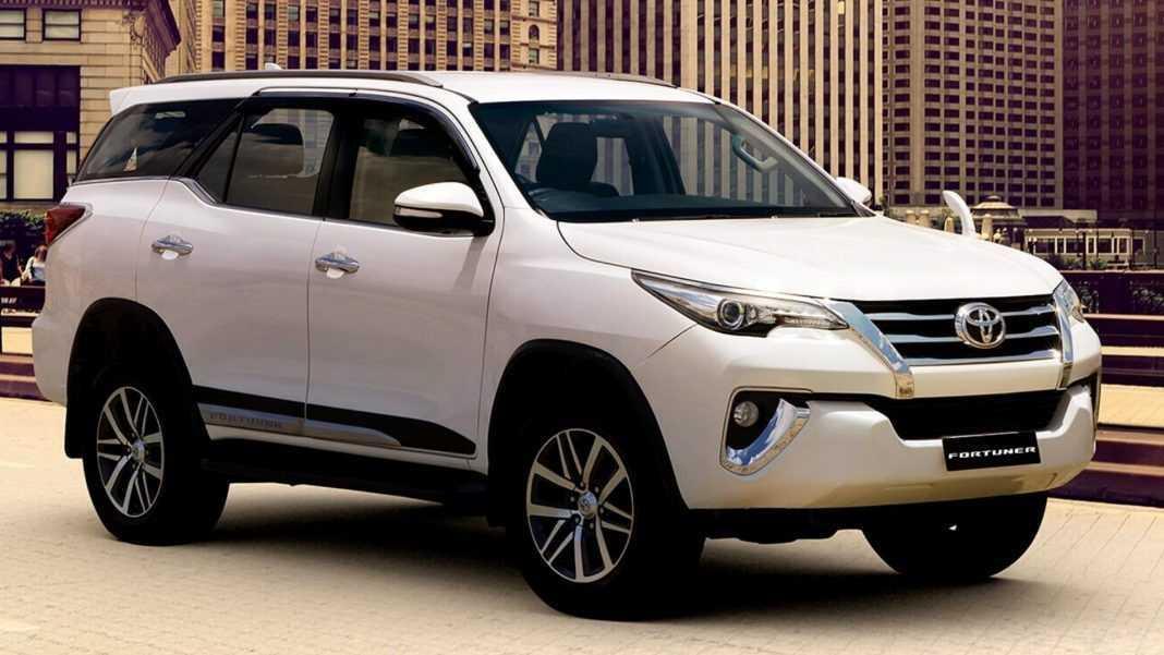 Ford Everest 2020 và Toyota Fortuner 2020