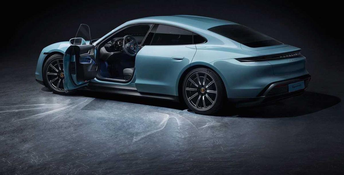 Porsche Taycan