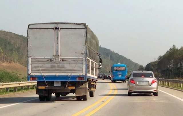 Vượt xe như thế nào là đúng với quy định pháp luật?