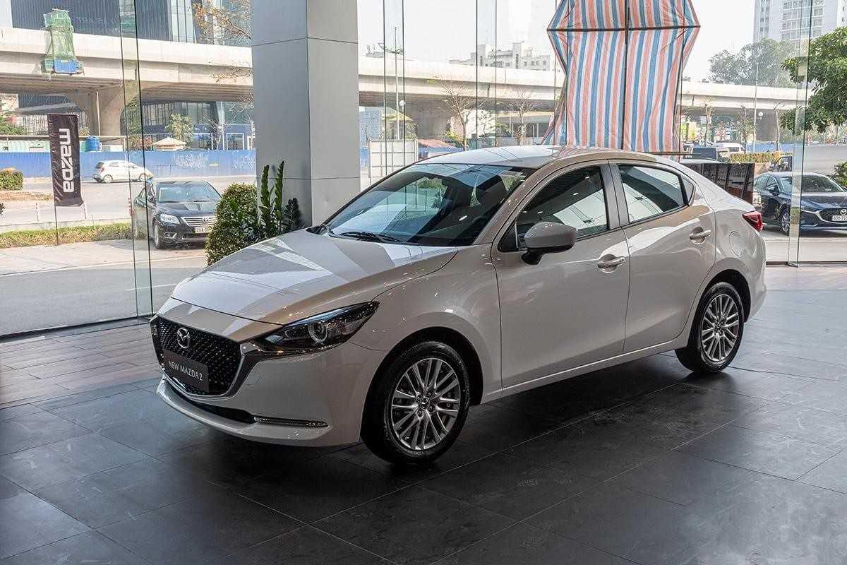 Mazda 2 sedan