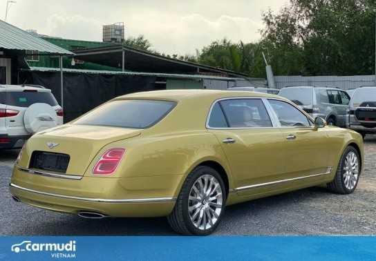 Bentley Mulsanne EWB Julep mới độc lạ đã có mặt tại thị trường Việt Nam