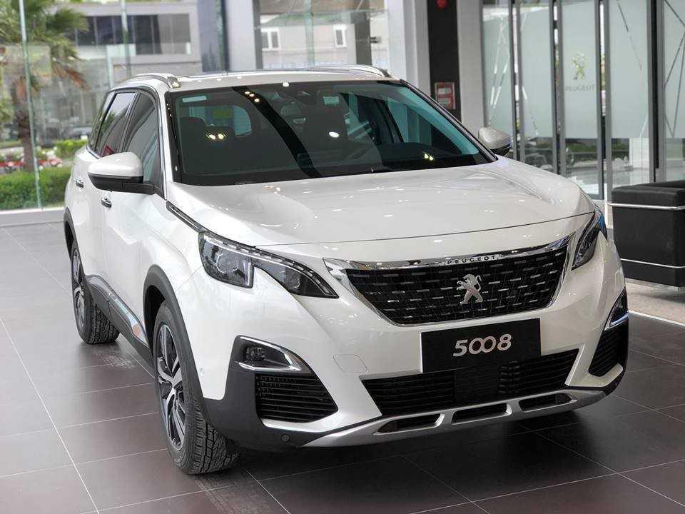 Peugeot 5008 2020