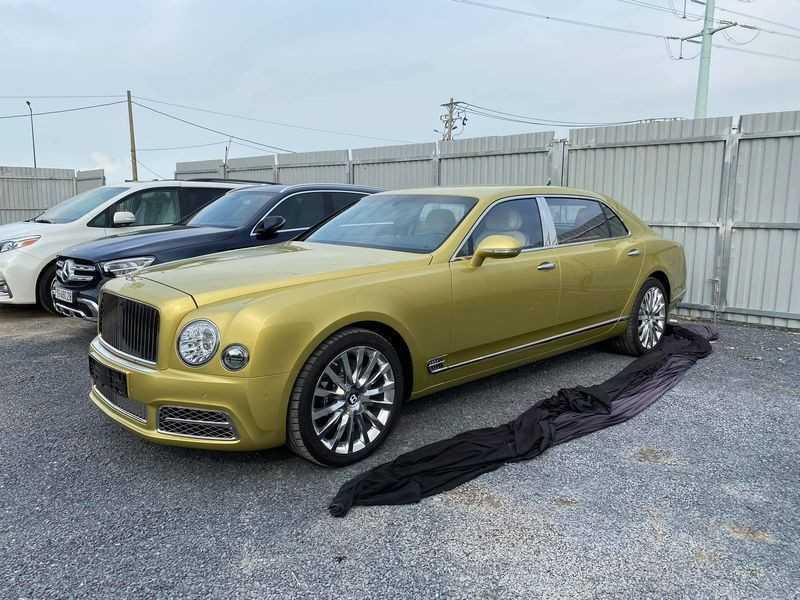 Bentley Mulsanne EWB Julep