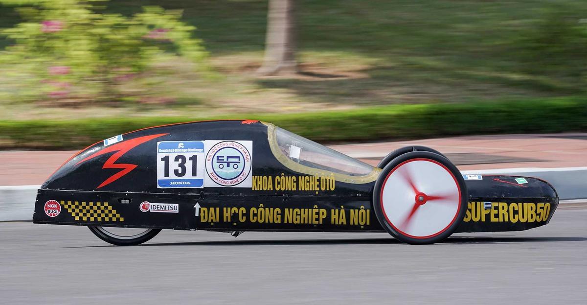 Chiếc xe đạt giải nhất - 906,88 km/lít.