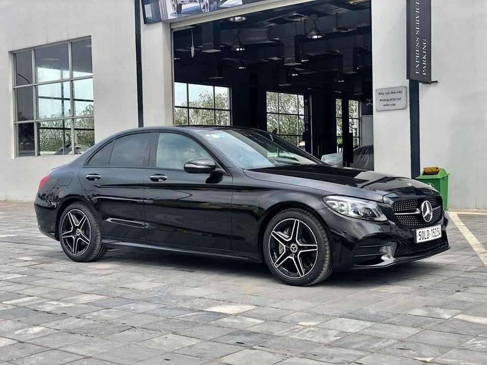 Mercedes-Benz C300 AMG