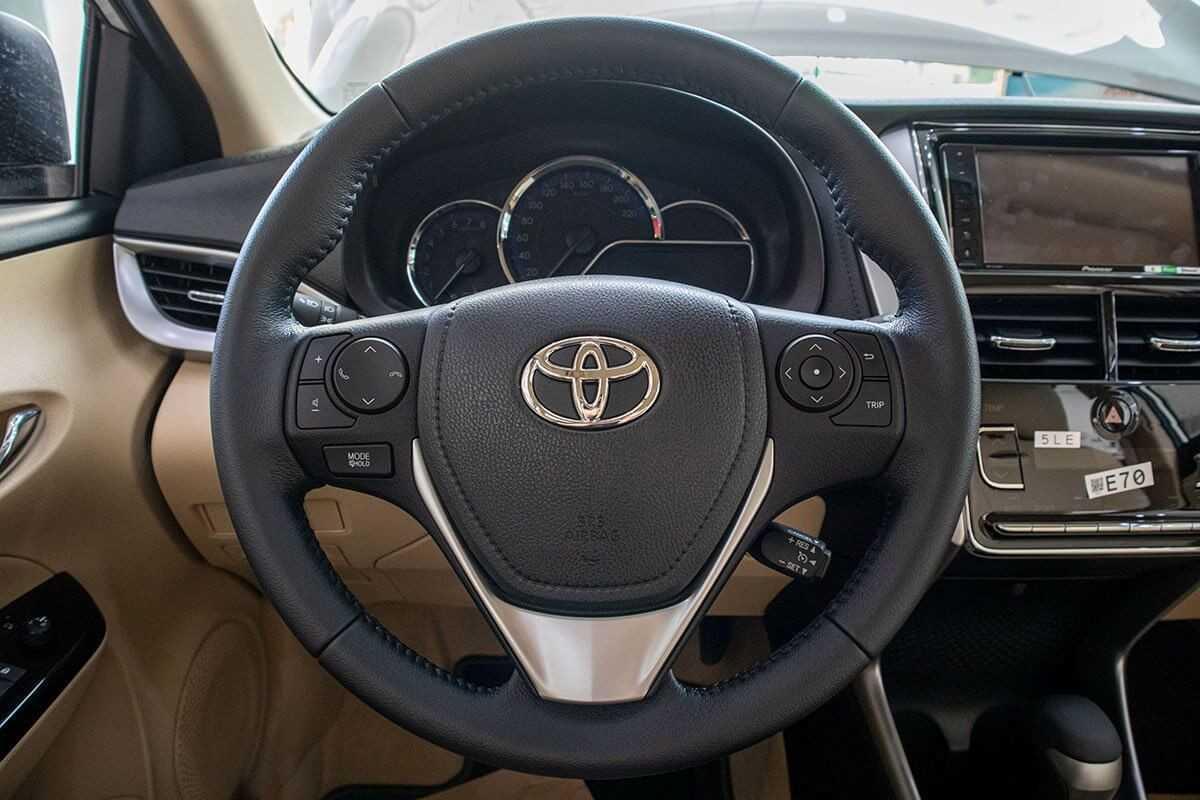Vô-lăng Toyota Vios 2020