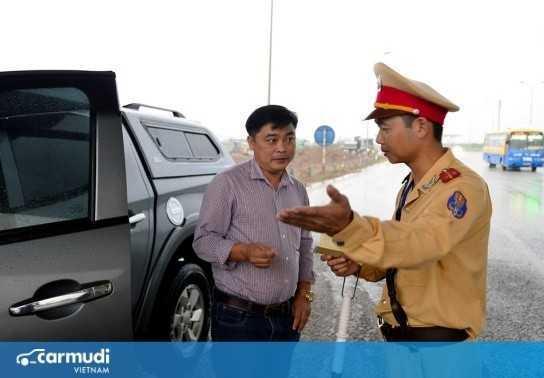 Những điều cần biết sau khi bị tước giấy phép lái xe và mức phạt khi không có bằng lái