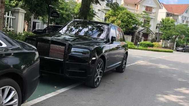 Rolls-Royce Cullinan Black Badge