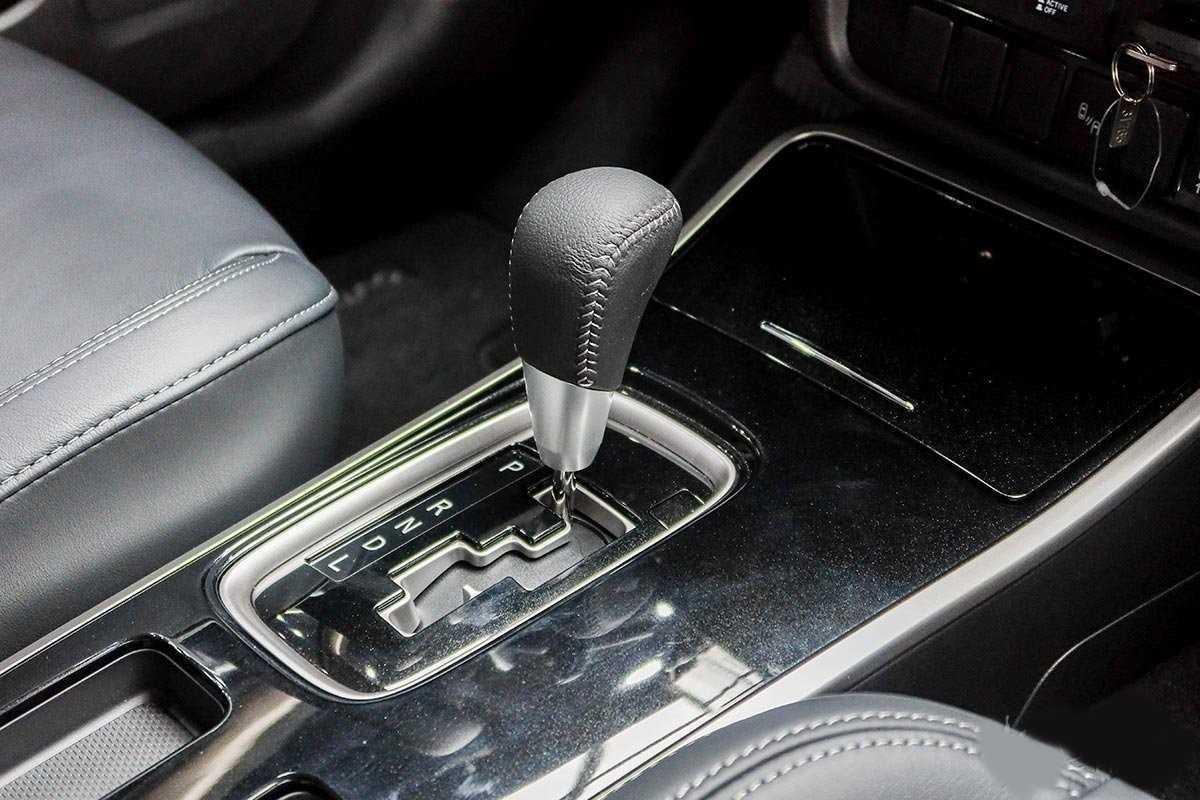 Mitsubishi Outlander 2020