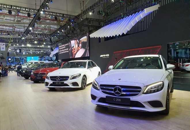 Ô tô Mercedess-Benz