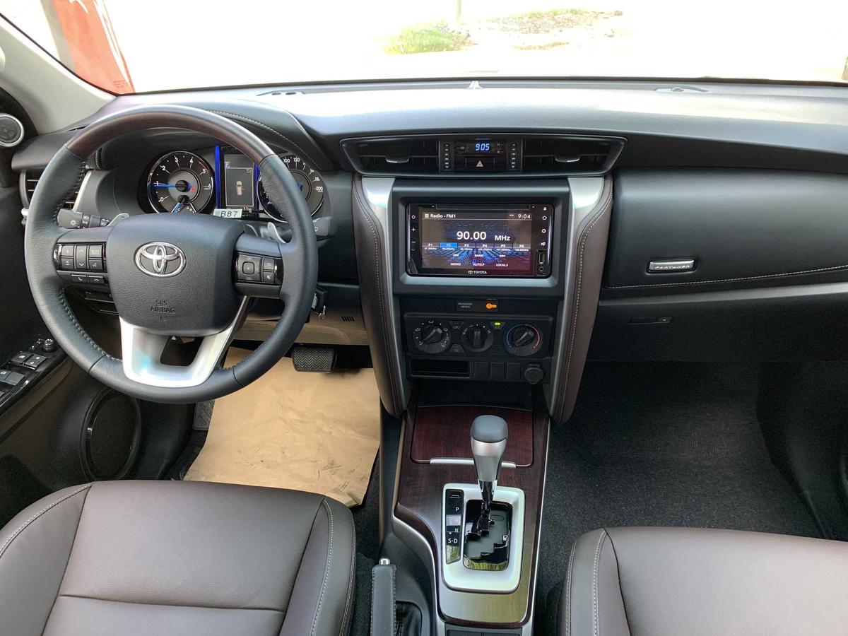 Ford Everest 2020 và Toyota Fortuner 2020