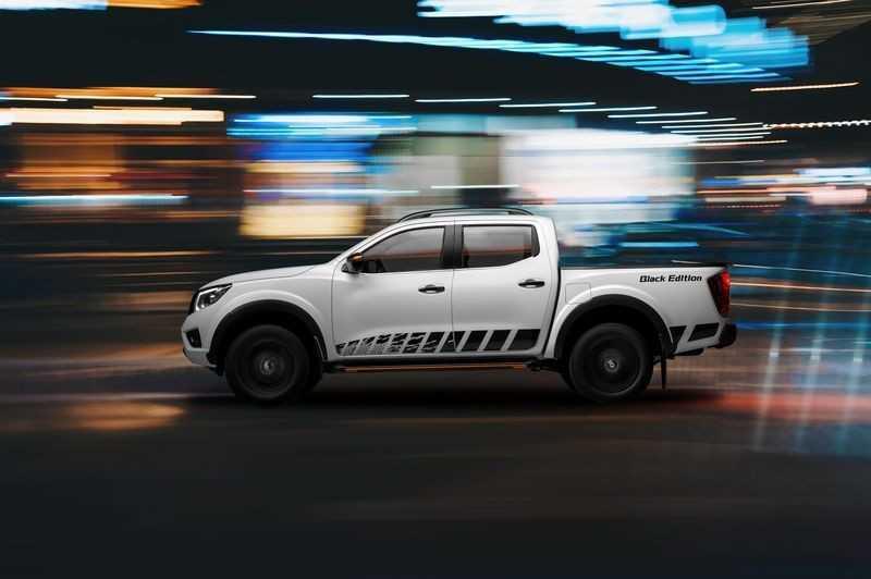 Nissan Navara Black Edition A-IVI