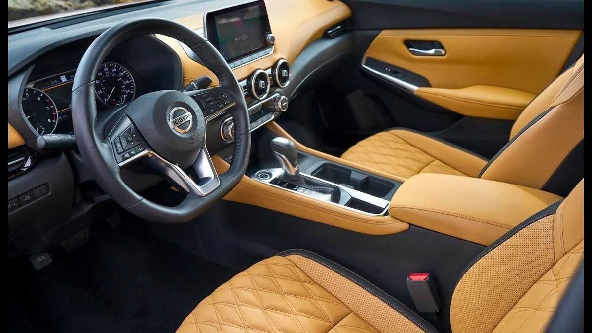 Nội thất Nissan Sentra