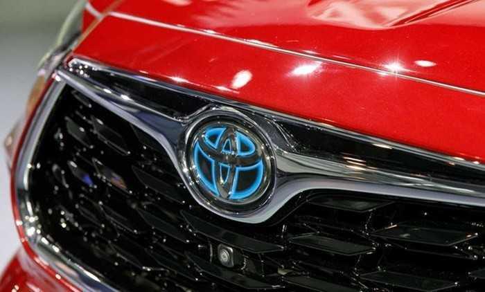 Toyota vẫn là thương hiệu ô tô giá trị nhất toàn cầu