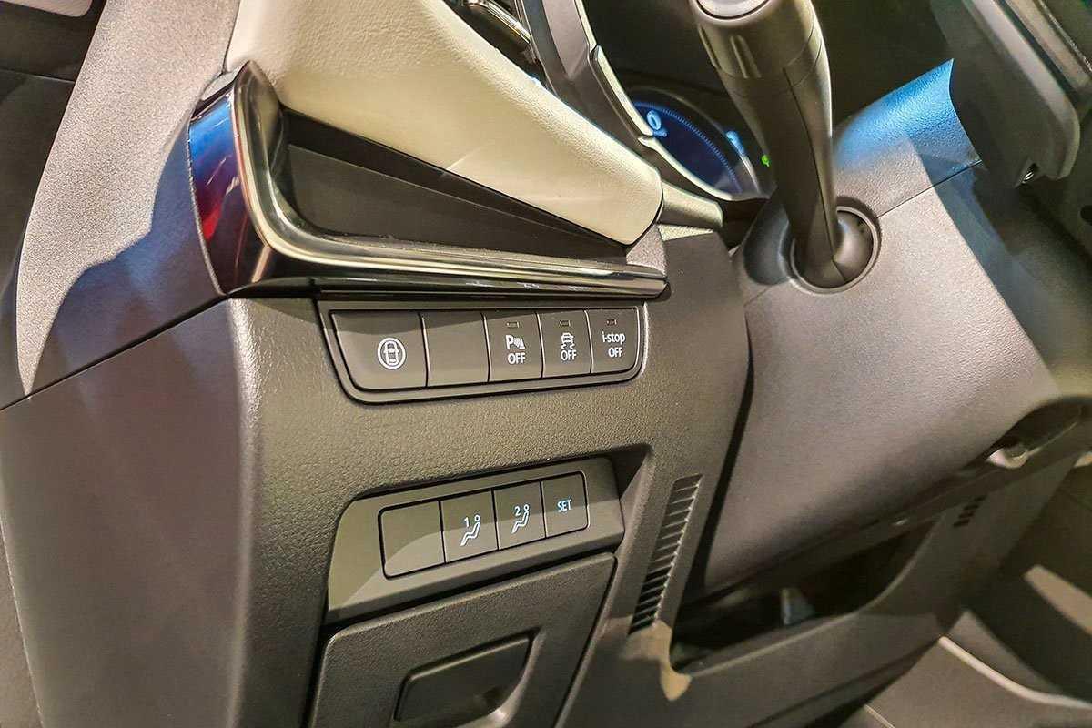 Tiện nghi xe Mazda 3 All New.