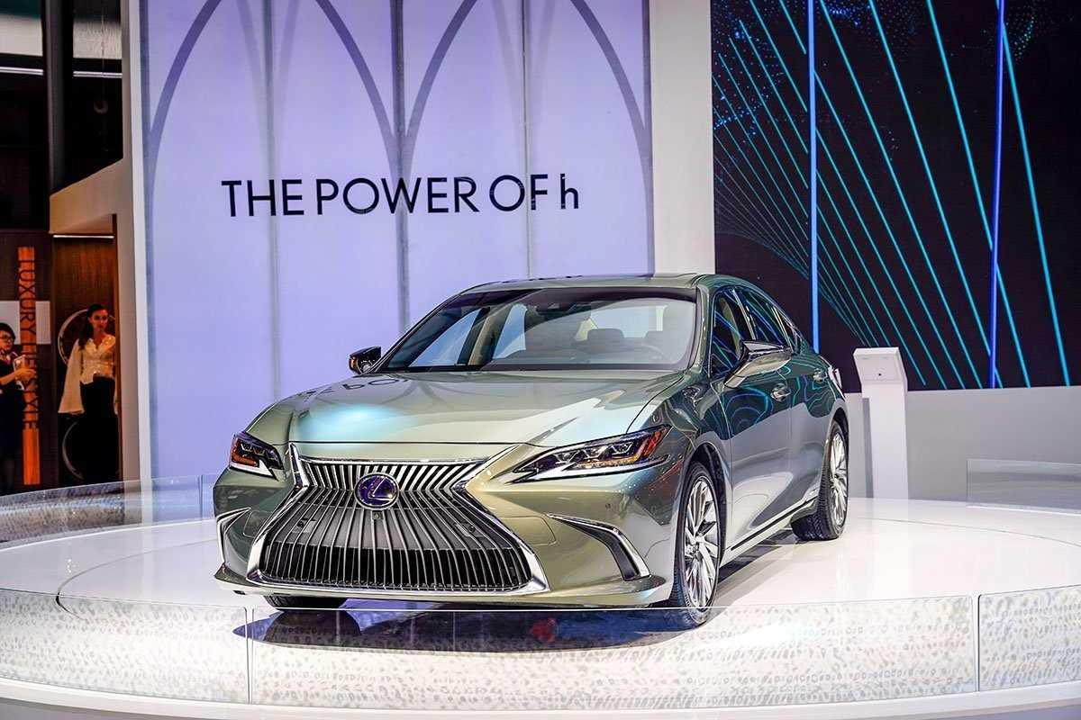 Lexus ES 300h 2020