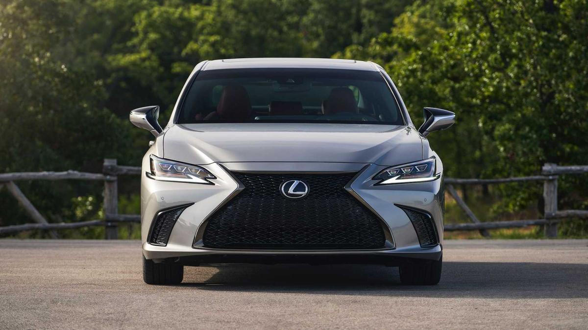 Lexus ES 250 AWD F-Sport 2021