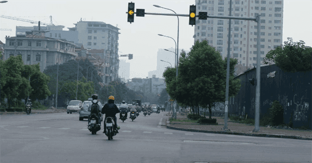 Vượt đèn vàng có bị phạt không?