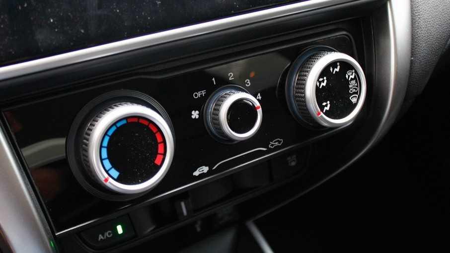 Bộ phận của ô tô dễ gặp trục trặc vào mùa hè