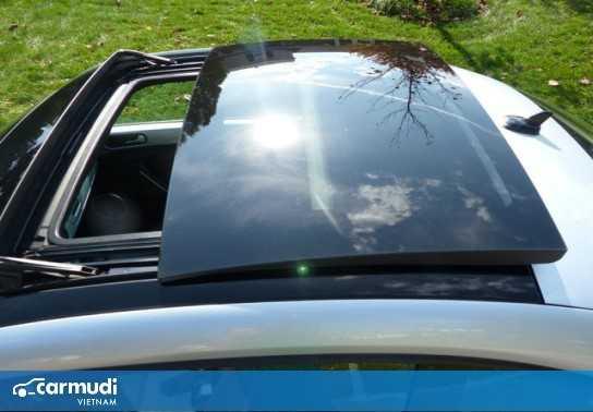 Những chiếc xe có cửa sổ trời giá mềm nhất hiện nay