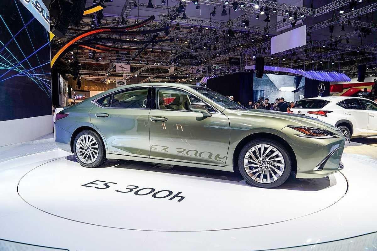 Lexus ES 300h 2020