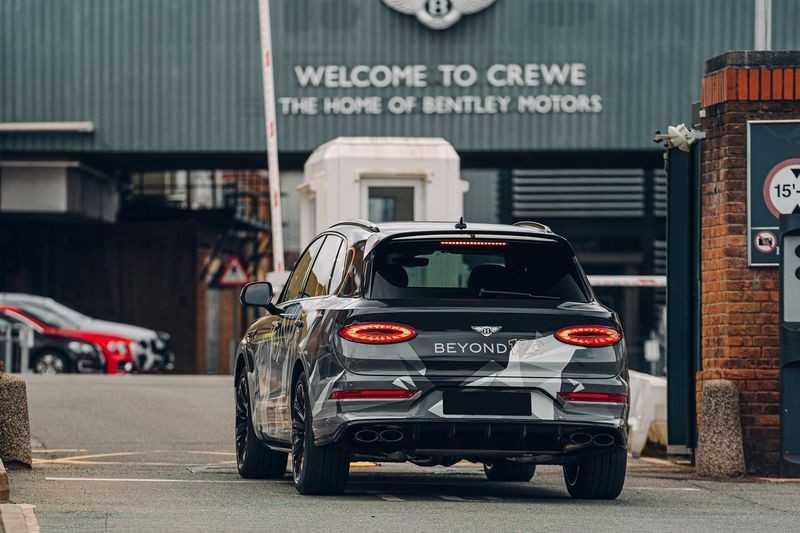 Bentley Bentayga Speed 2021