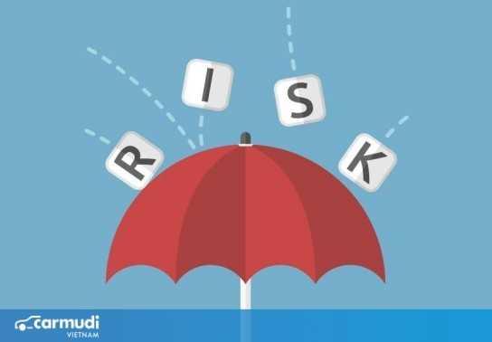 Cách xử lý 6 tình huống nguy hiểm có thể gặp phải khi lái xe ô tô