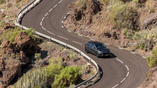 D3 có tác dụng hiệu quả khi xe ô tô xuống dốc.