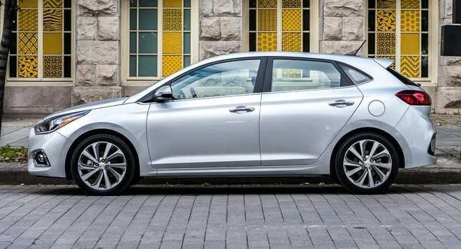 Hyundai Accent bản hatchback 5 cửa