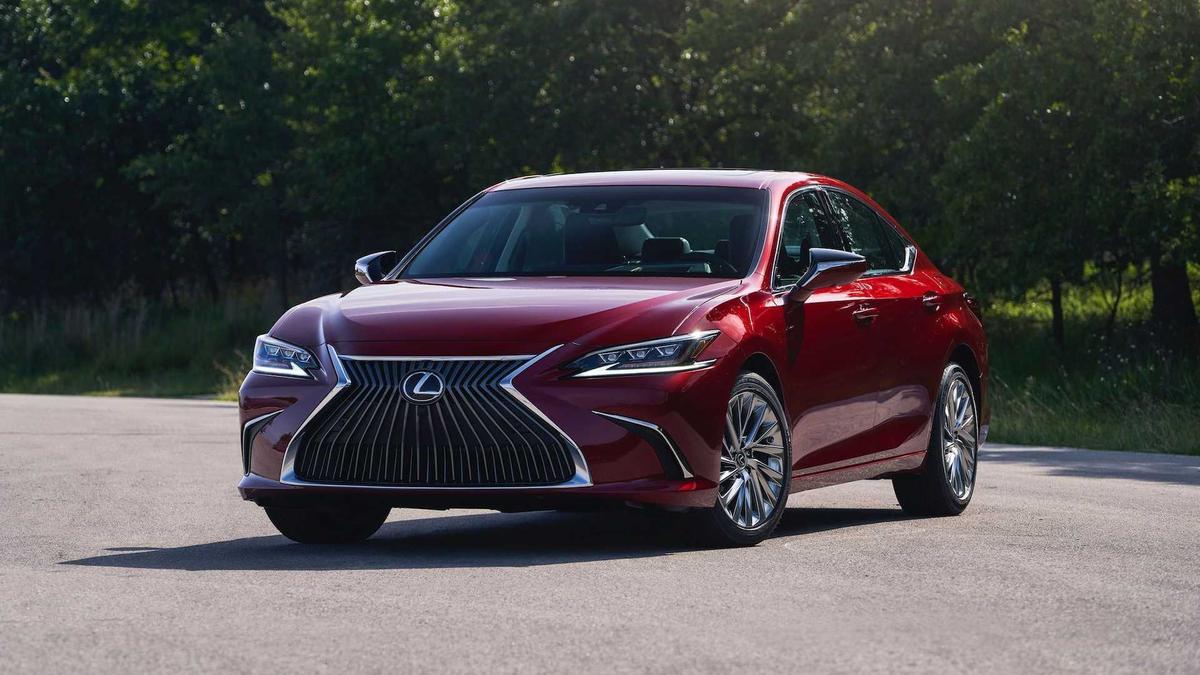 Lexus ES 250 AWD 2021