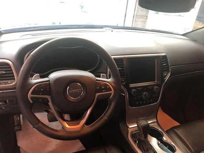 Nội thất Jeep Grand Cherokee Limited 2017