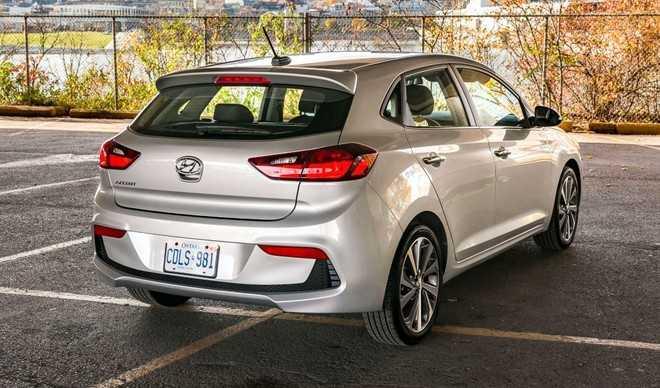 Hyundai Accent bản hatchback 5 cửa