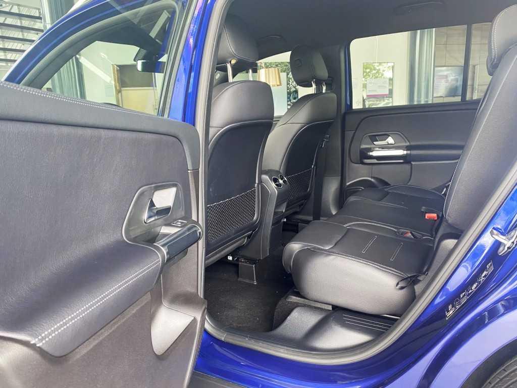 Mercedes-Benz GLB 200 AMG