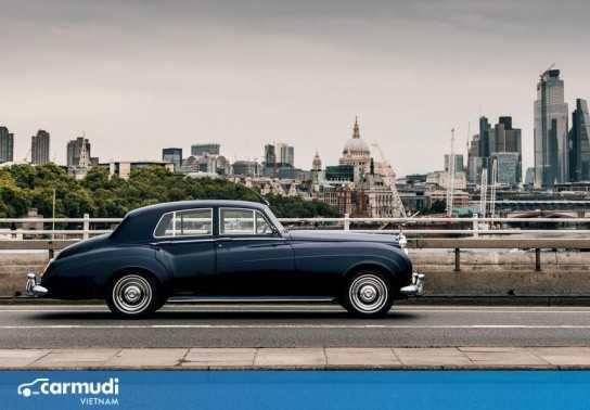 Hai mẫu xe Rolls-Royce cổ được cải tiến thành xe điện vô cùng cuốn hút