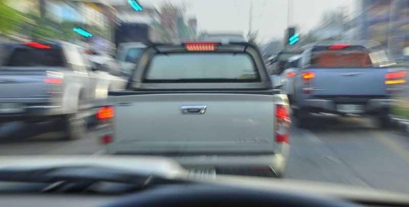 Kĩ năng giữ khoảng cách an toàn khi lái xe ô tô