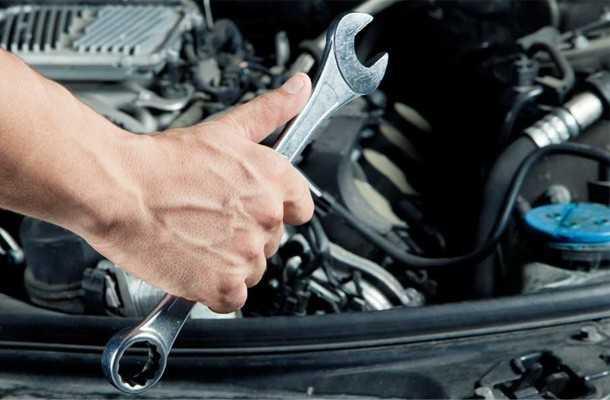 Những điểm cần lưu ý khi lái xe đường dài một mình