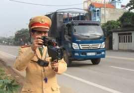 Mức xử phạt xe ô tô chạy quá tốc độ từ 10 - 20km/h (2024)