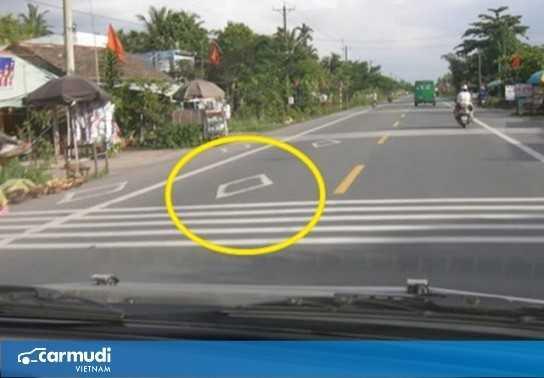 Các loại vạch kẻ đường cần phải biết để không bị phạt oan