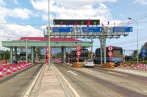 Chính sách miễn, giảm phí đường bộ cho doanh nghiệp vận tải trong tháng 8/2020