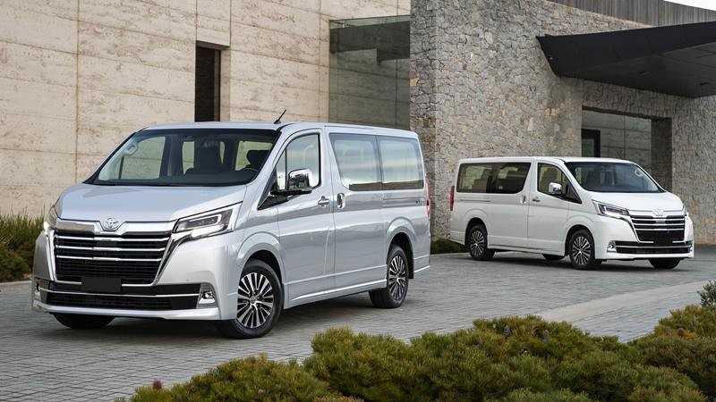 Toyota Granvia 2020