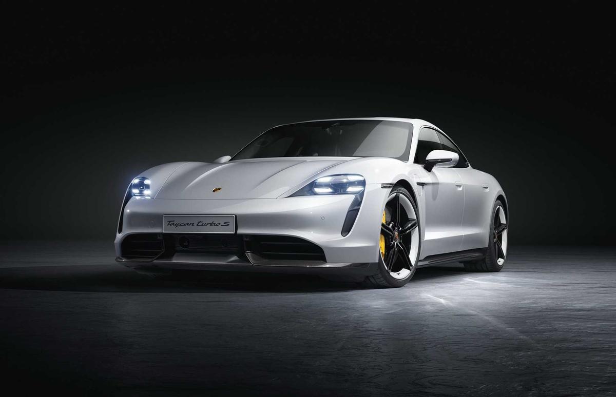 Porsche Taycan 2021