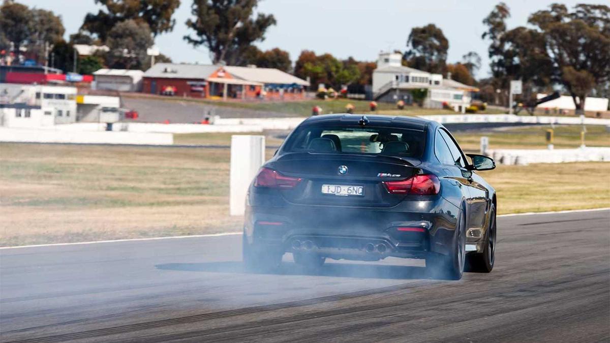 4 lỗi sai thường gặp của người lái xe ô tô