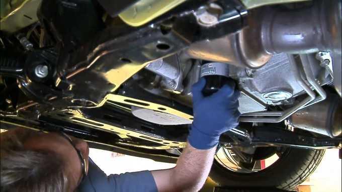 Nguyên nhân và giải pháp đối với 4 loại mùi ô tô cháy khét