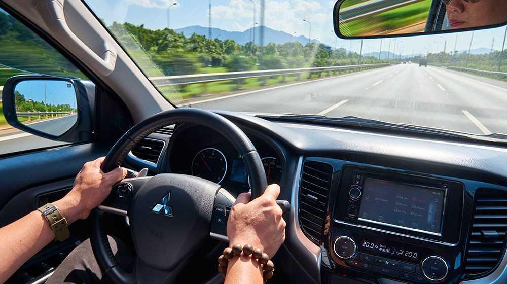 Những lưu ý quan trọng mà tài xế cần nhớ khi lái ô tô?