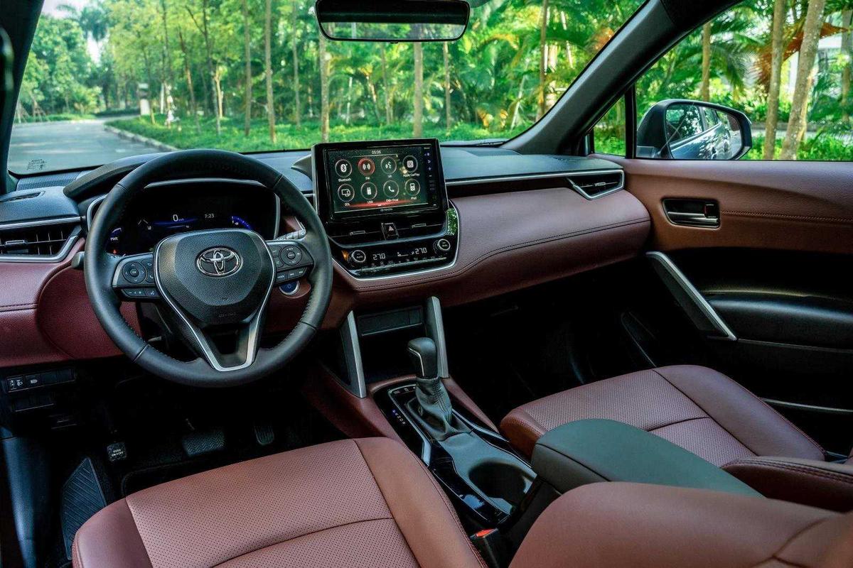 Nội thất Toyota Corolla Cross 2020