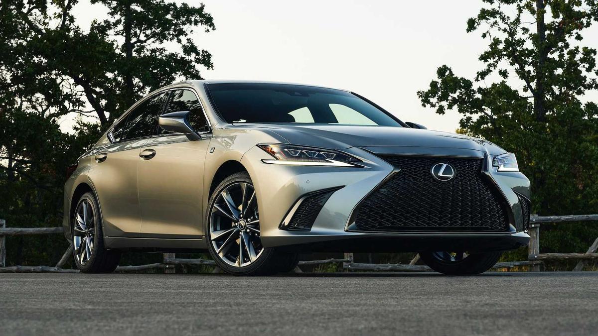 Lexus ES 250 AWD F-Sport 2021